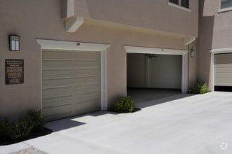 Building Photo - Oak Springs Ranch