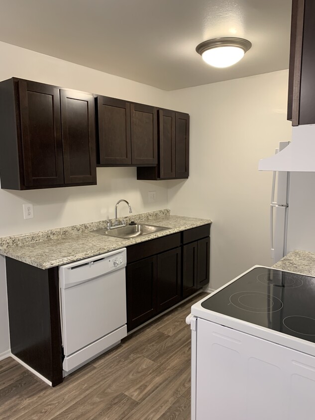 Foto principal - Sterling Park Apartments