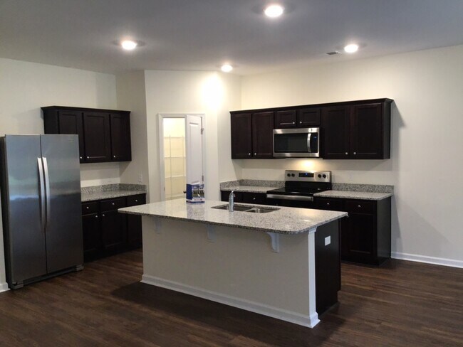 Building Photo - 176 Orion Way