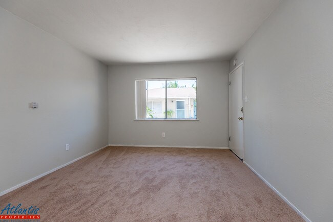 Building Photo - 2436 Felt St