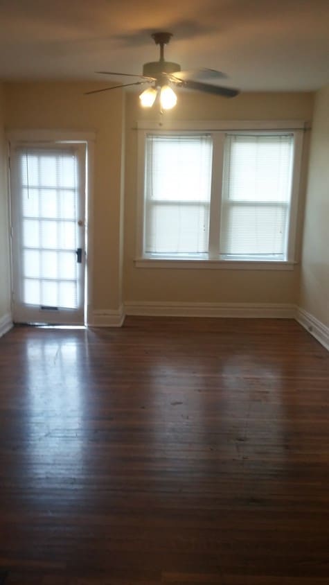 Primary Photo - 2121 Prather Ave