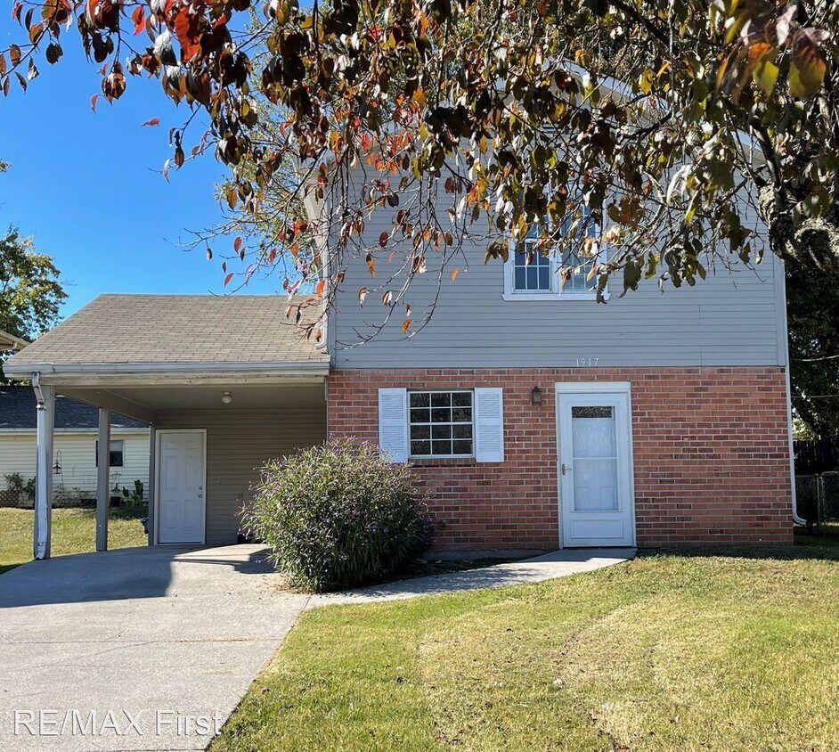 Primary Photo - 3 br, 1.5 bath House - 1917 Atchley Dr.