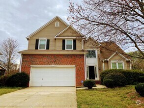 Building Photo - 301 Fortuna Dr