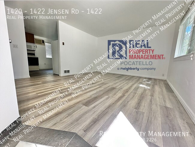 Foto del edificio - 1422-1422 Jensen St