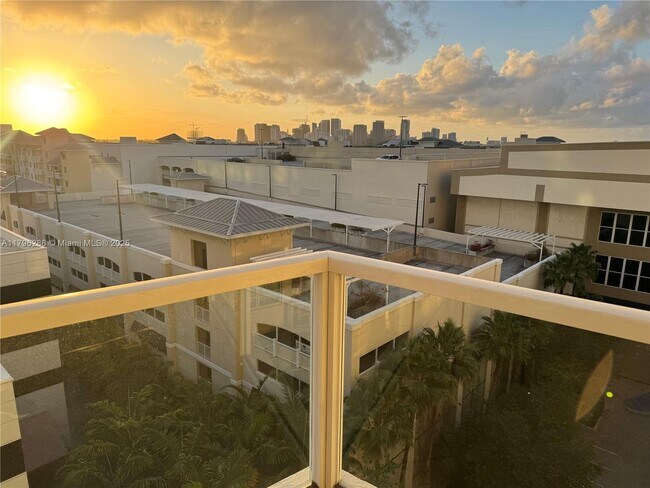 Foto del edificio - 1819 SE 17th St