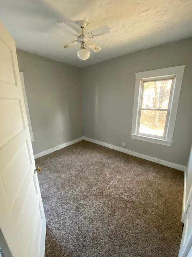 Building Photo - 1681 Elberon Ave