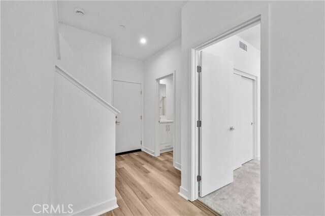 Building Photo - 1122 W Bushell St