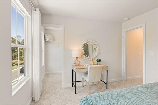 Foto del edificio - 1725 Harper Lily Ln