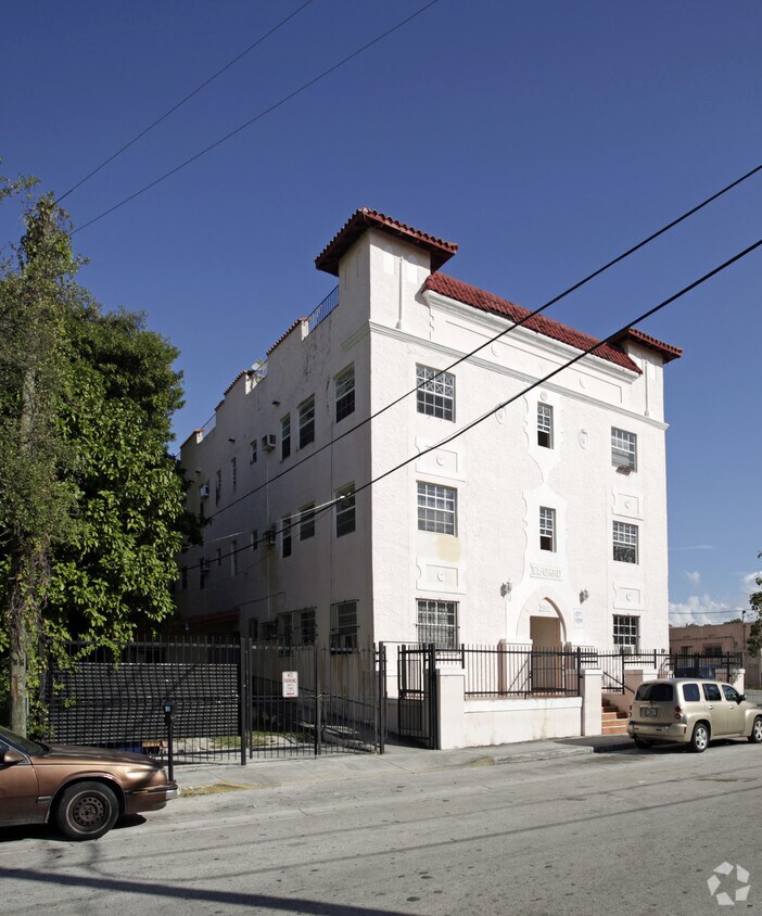 Foto del edificio - El Gardo
