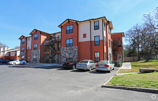Edificio 10 - Parkside Austin Apartments