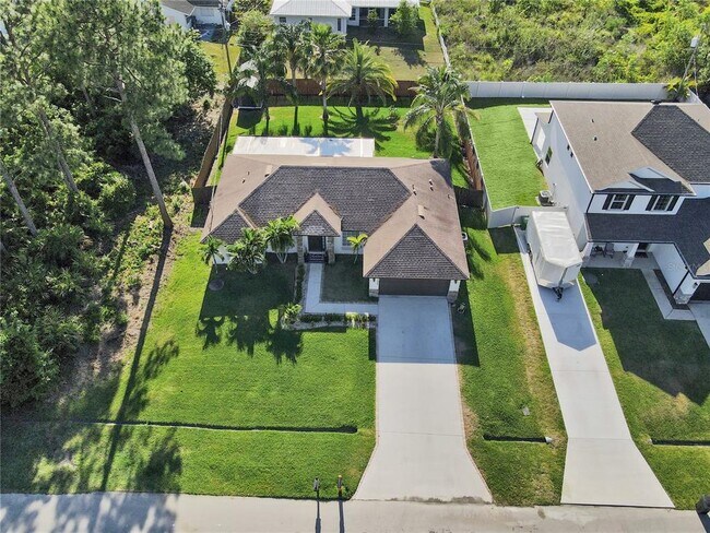 Foto del edificio - 1726 SW Erie St