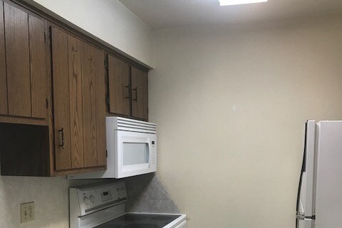 Foto del edificio - 1140 Townsview Pl