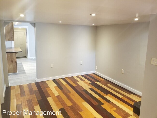 Building Photo - 3 br, 1 bath House - 1520 Chapel Street