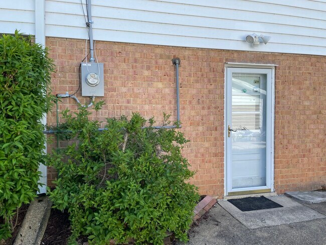 Foto del edificio - 11320 Gainsborough Rd