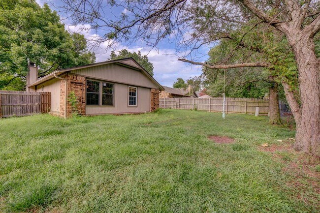 Foto del edificio - Fantastic Broken Arrow property now up for rent