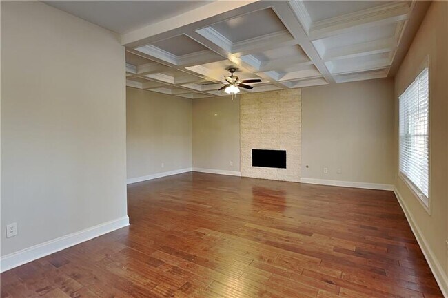 Foto del edificio - 450 Fairway Walk Dr NE