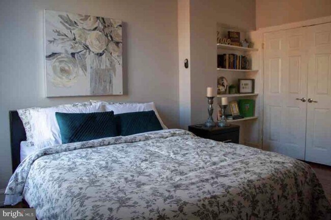Foto del edificio - 2134 Spruce St