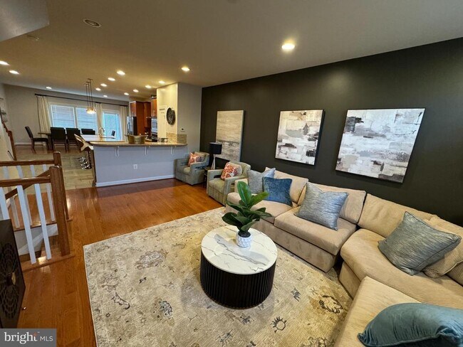 Foto del edificio - 20649 Duxbury Terrace