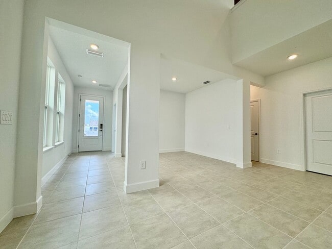 Building Photo - Brand New 4 bed, 3.5 bath Home in Horizon ...