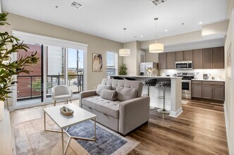 Building Photo - 110 N Boston Ave