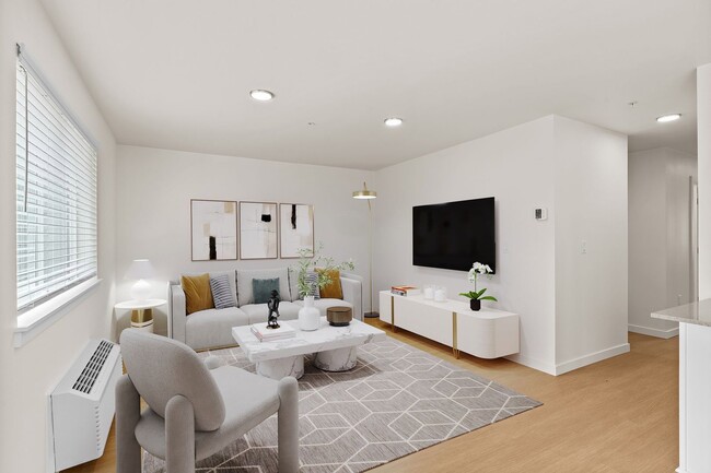 Interior Photo - Salem Crossings