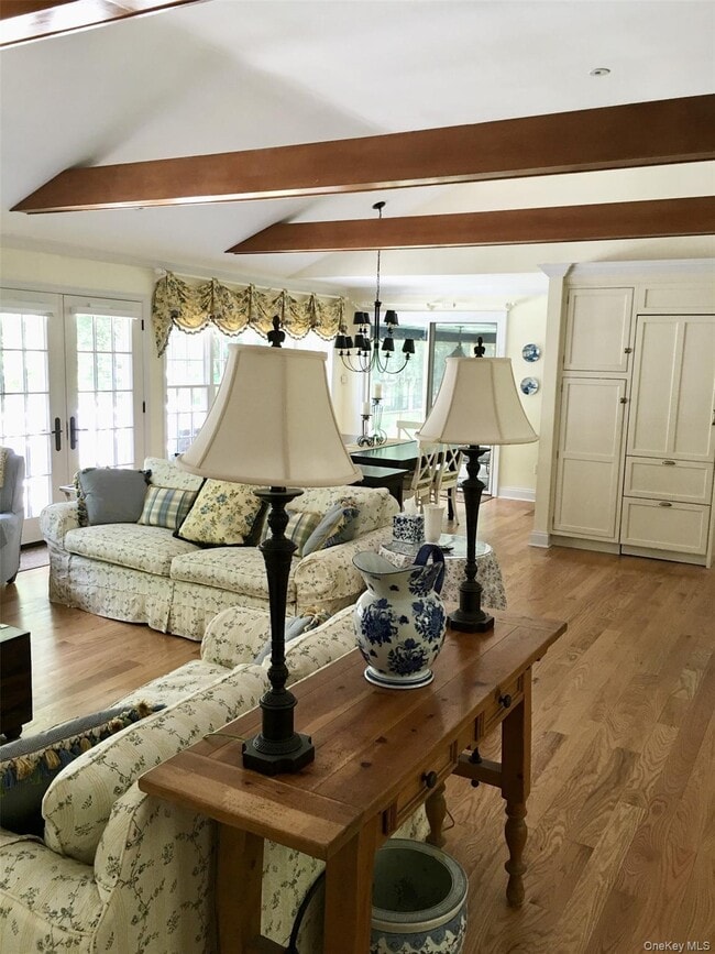 Building Photo - 9 Cedar Hill Rd