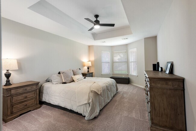 Foto del edificio - 5804 Parkplace Dr