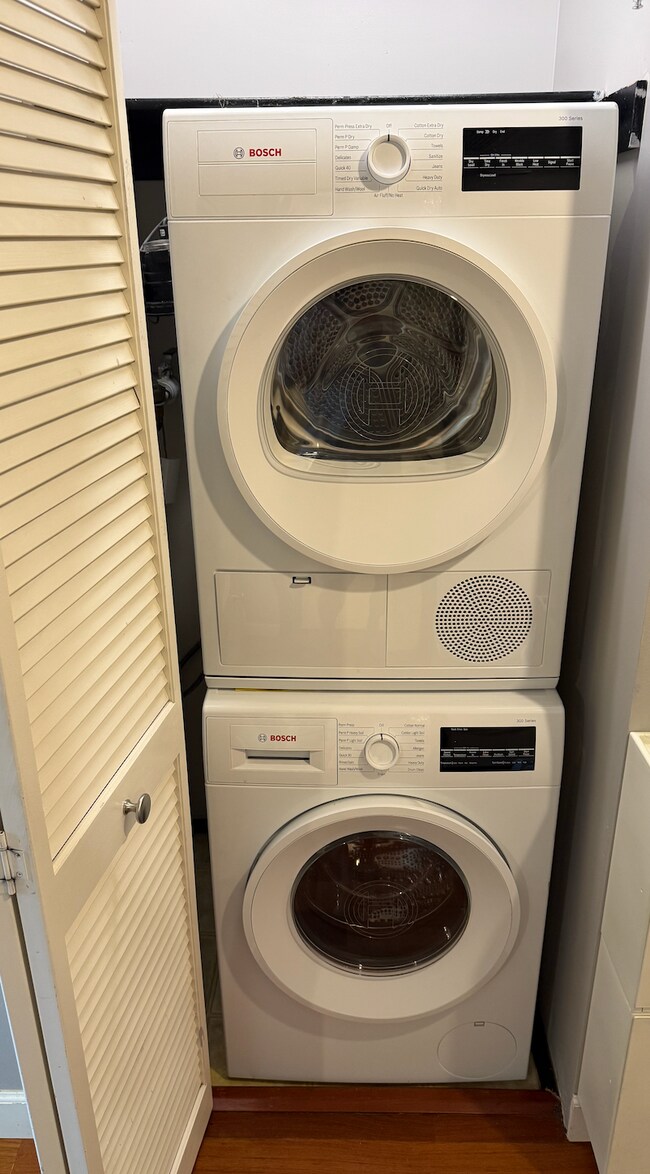 Foto del edificio - 1551 4th Ave