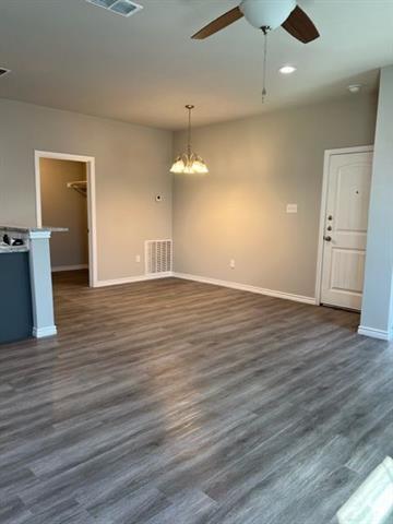 Foto del edificio - 2876 Melissa Ln