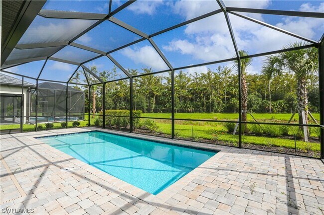 Foto del edificio - 9669 Everglades Dr