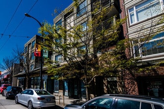 Building Photo - 2741 Hastings St E