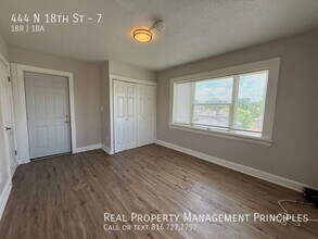 Building Photo - 444 N 18th St