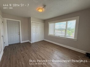 Building Photo - 444 N 18th St