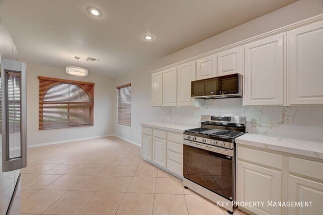 Building Photo - 12 Mohansic Rd