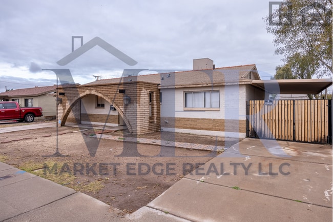 Building Photo - 5Bed/2Bath Home at 35th Ave/Cactus! $1799 ...