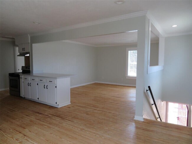 Foto del edificio - 5611 Lawson St