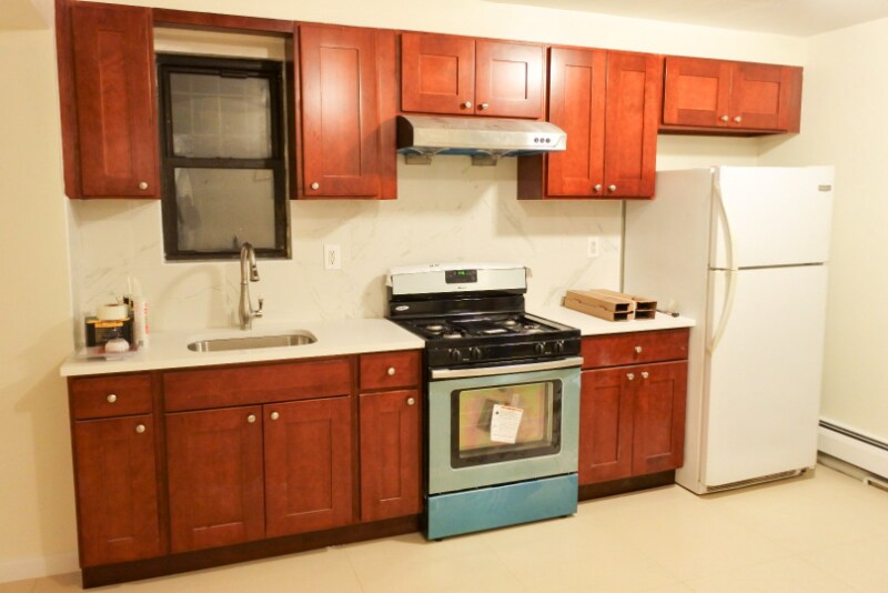 Foto principal - 87-29 58th Ave