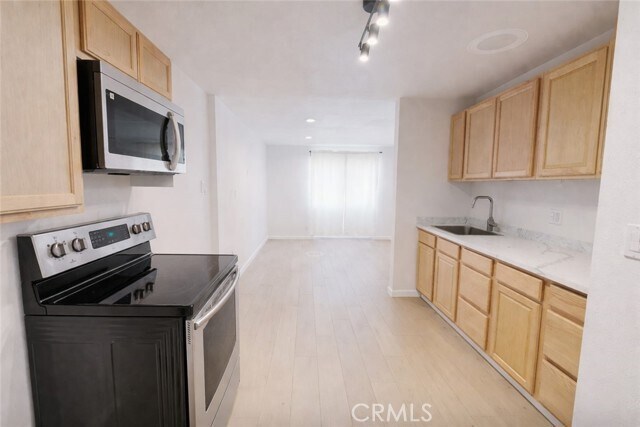 Foto del edificio - 5637 Redwood Ave