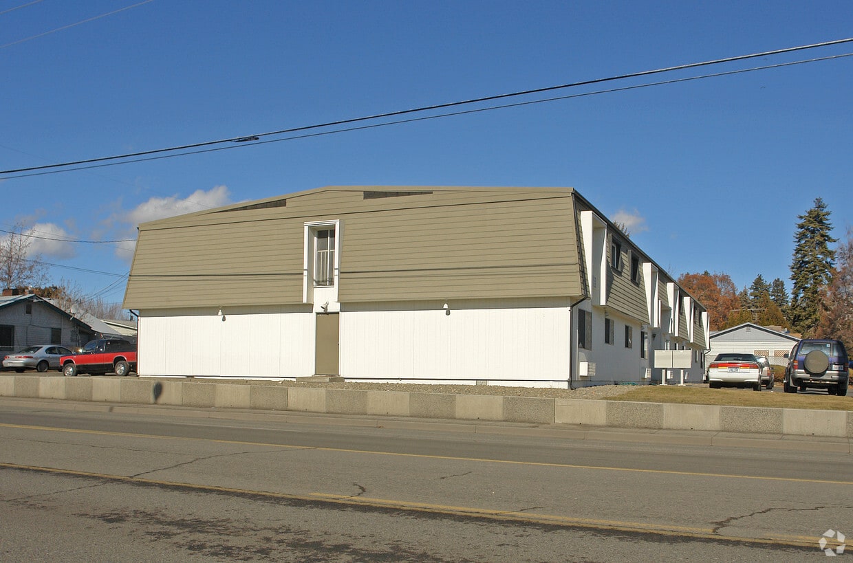 1020 S 20th Ave, Yakima, WA 98902 Apartments in Yakima, WA