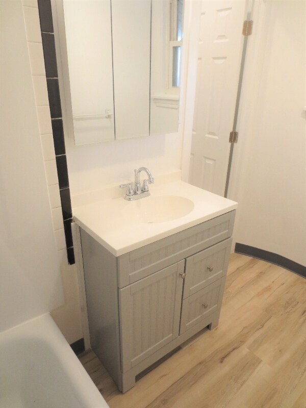 Foto del edificio - 2421 Beechwood Blvd