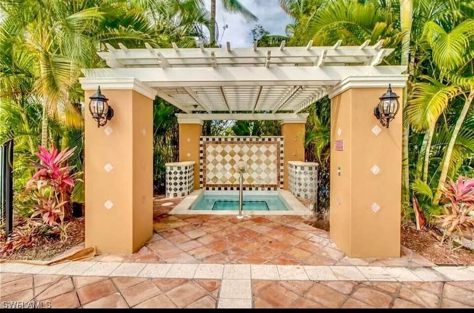 Foto del edificio - 1240 Wildwood Lakes Blvd