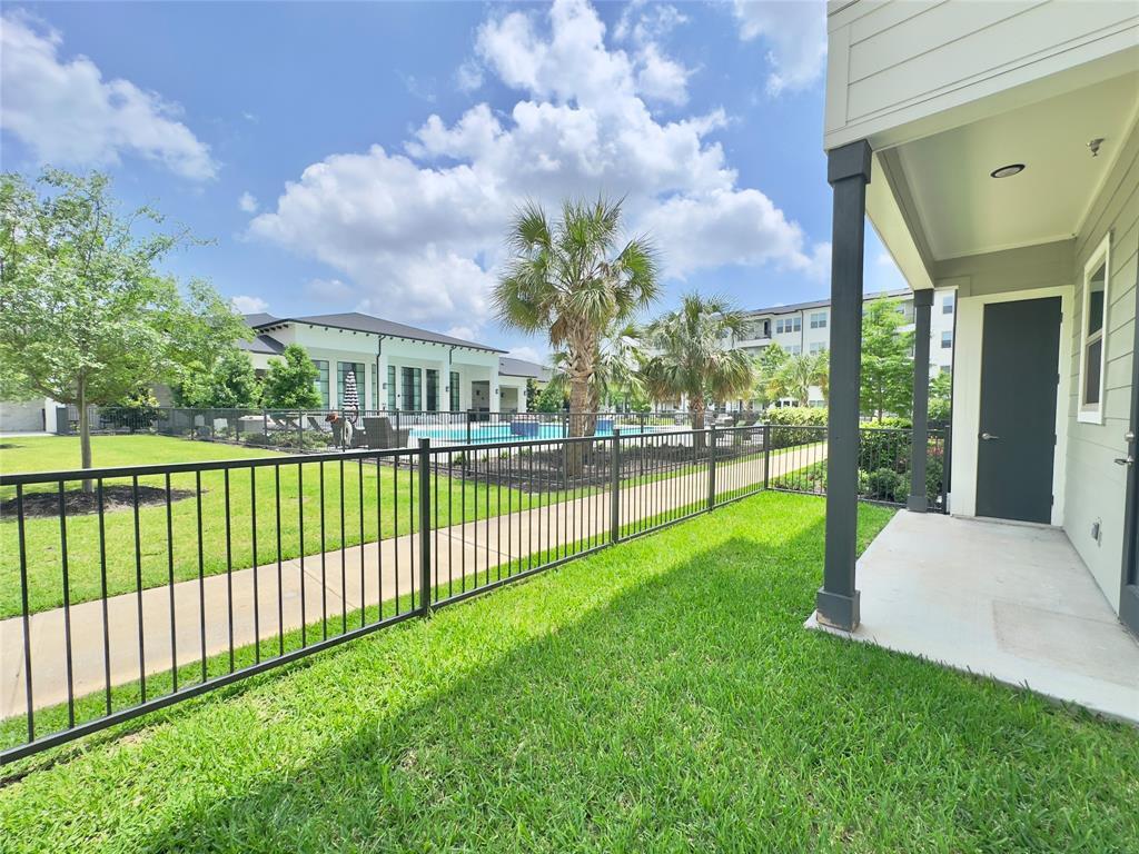 Foto principal - 7600 S Mason Rd