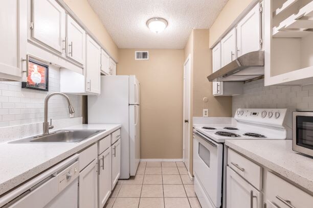 Photo - 8109 Skillman St Apartment