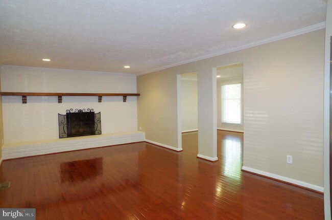 Building Photo - 8334 Terra Grande Ave