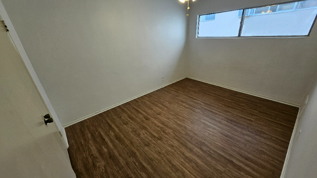 Foto del edificio - 1201 N Ogden Dr