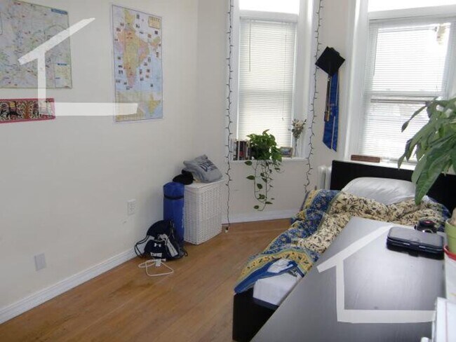 Foto del edificio - Nice 3 bed in Fenway
