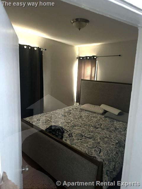 Foto del edificio - 15-17 Gladstone St Unit #2