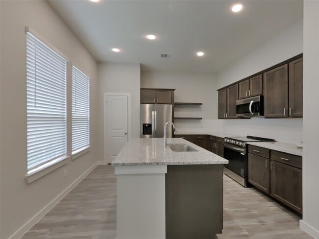 Building Photo - 22732 Terrazzo Dr