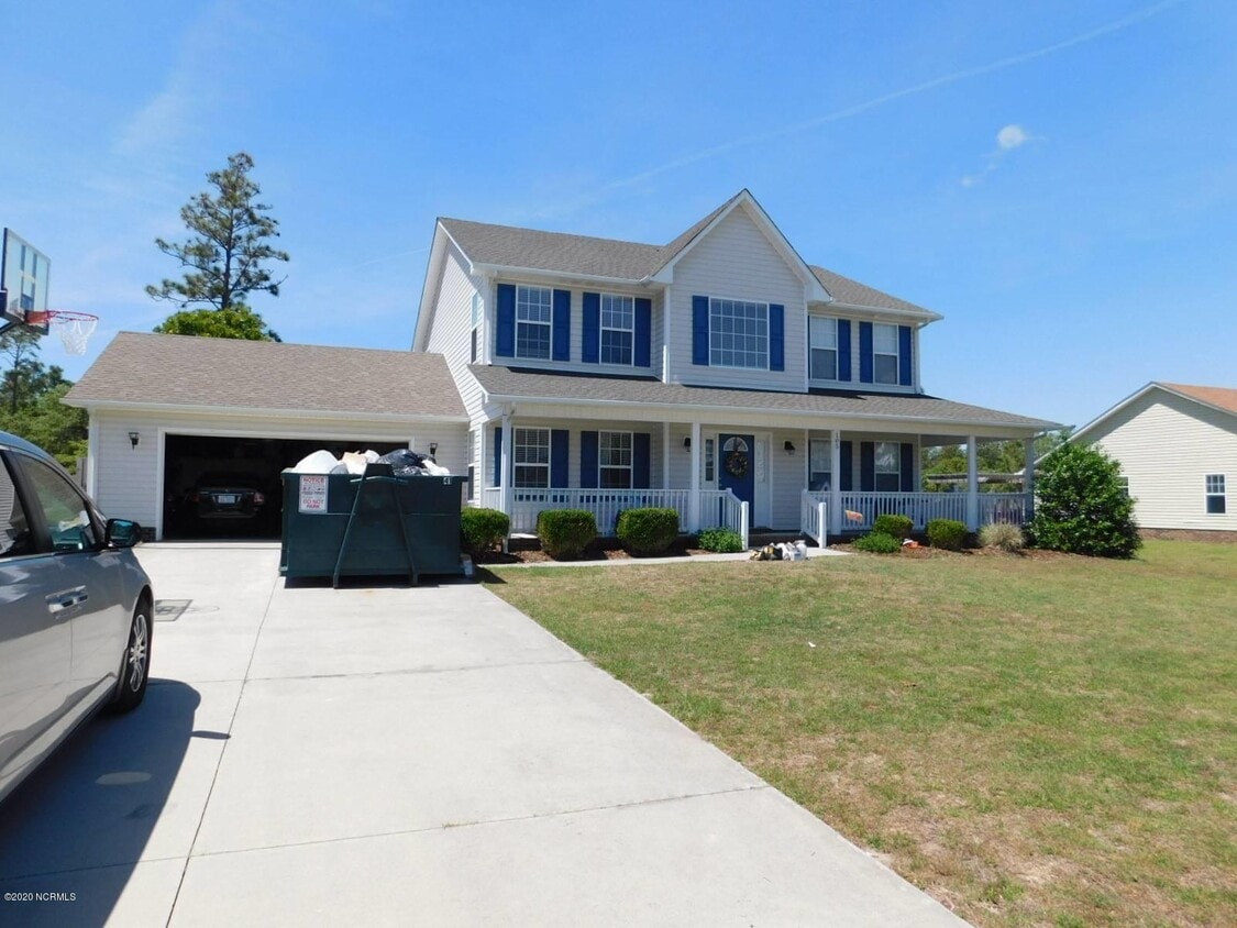 Primary Photo - 105 Tifton Cir