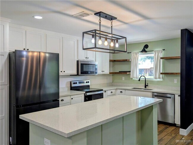 Foto del edificio - 14 Harvey St